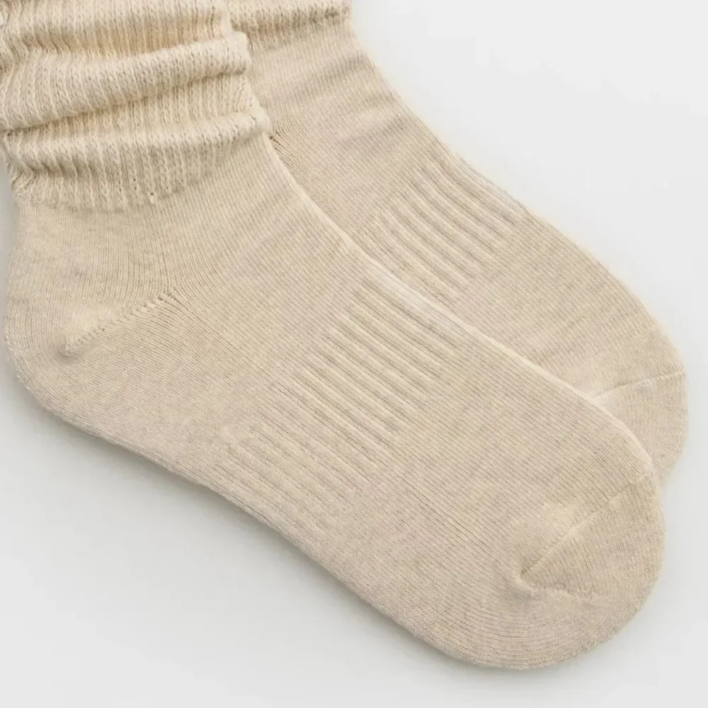 OFFLINE Heather Frost Cream Tan Short Scrunch Tab Logo Cotton Socks
